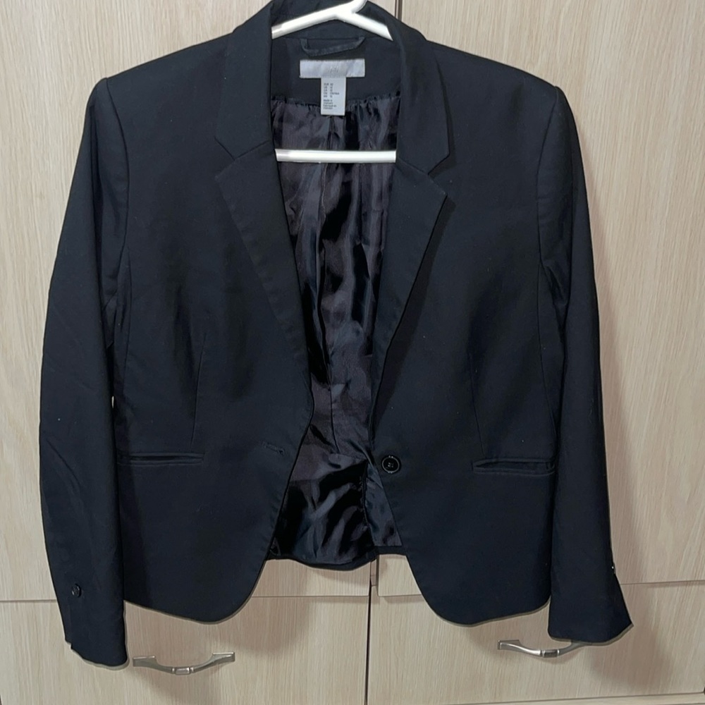 H&M women’s blazer